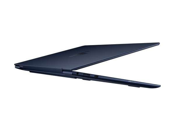 HP EliteBook Ultra G1i Notebook Next Gen AI - 180°-Scharnierdesign - Intel Core Ultra 7 258V / 2.2 G